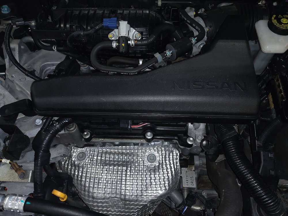 Used 2019 Nissan Rogue SV image 30