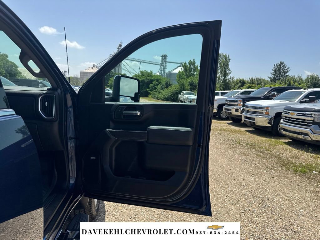 Used 2023 Chevrolet Silverado 2500 LTZ w/ LTZ Plus Package AWD/4WD image 32