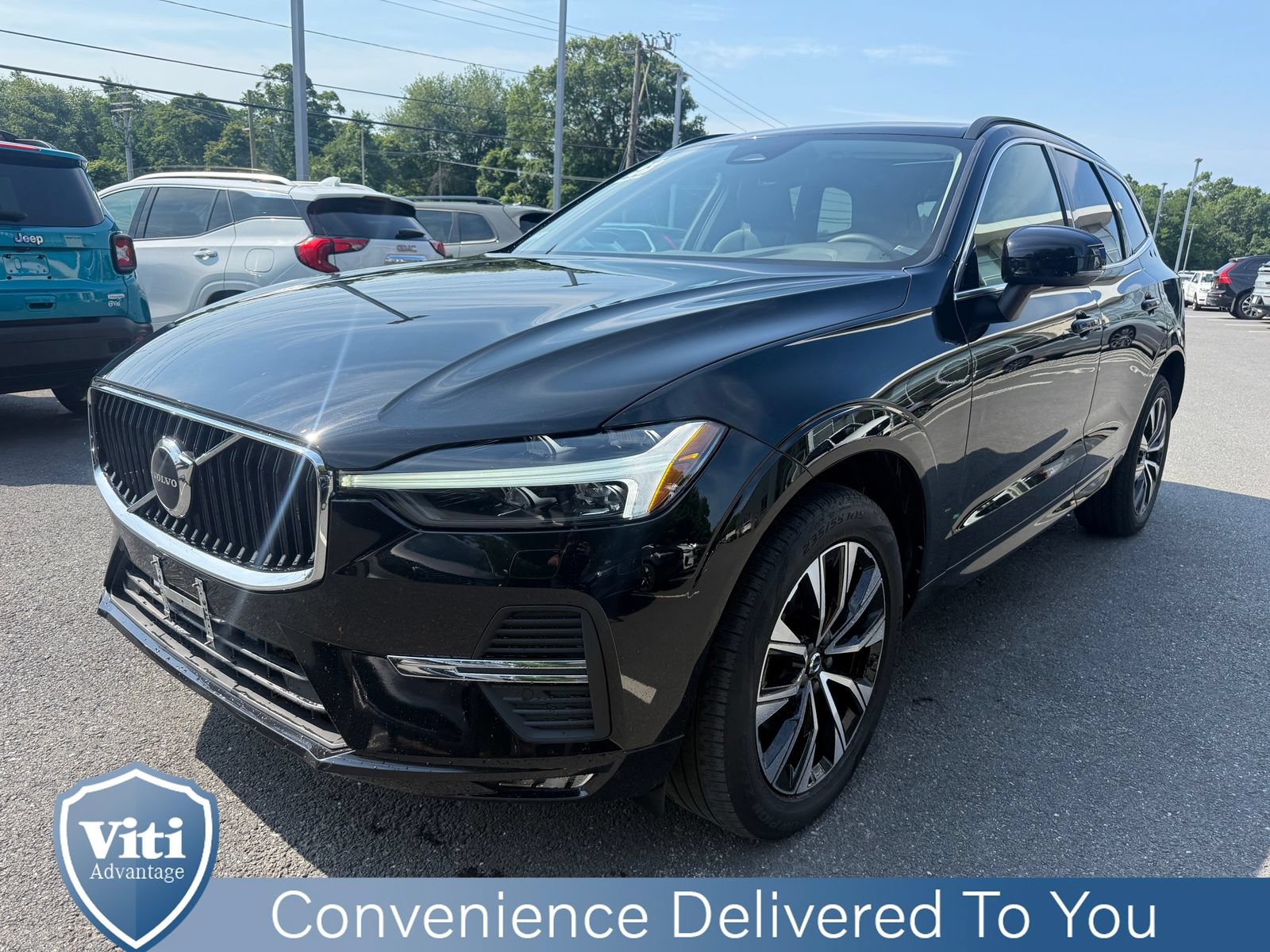 Certified 2023 Volvo XC60 B5 Core w/ Climate Package AWD/4WD image 4