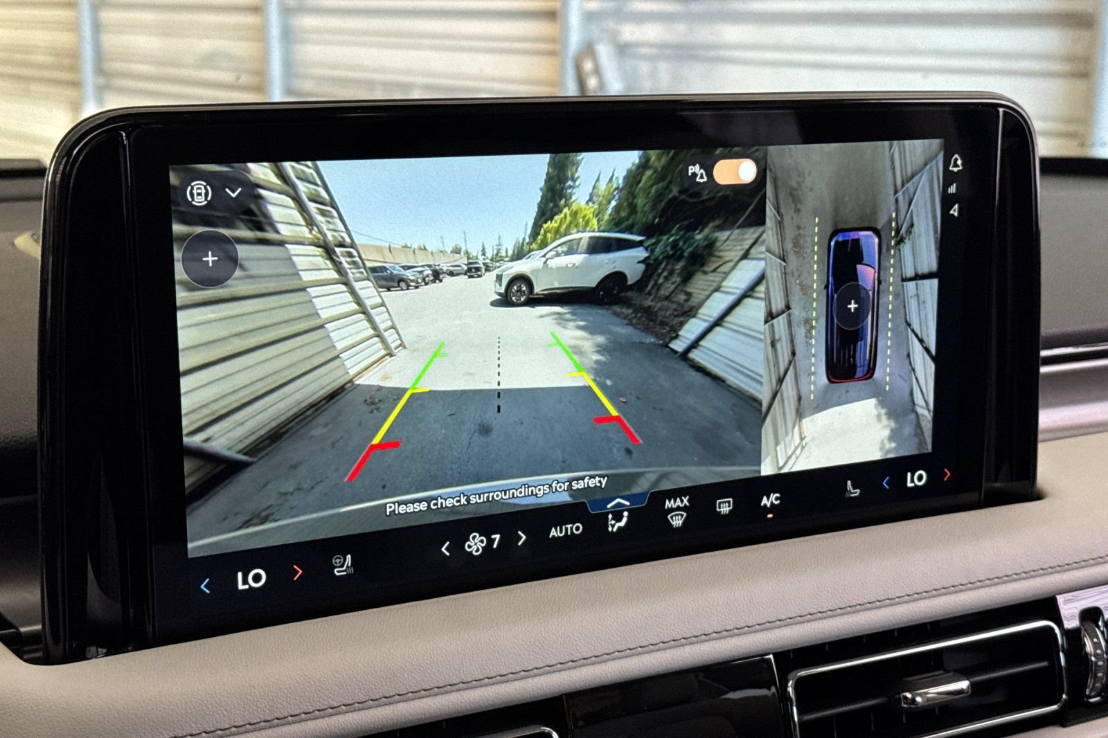New 2026 Lincoln Aviator AWD image 16