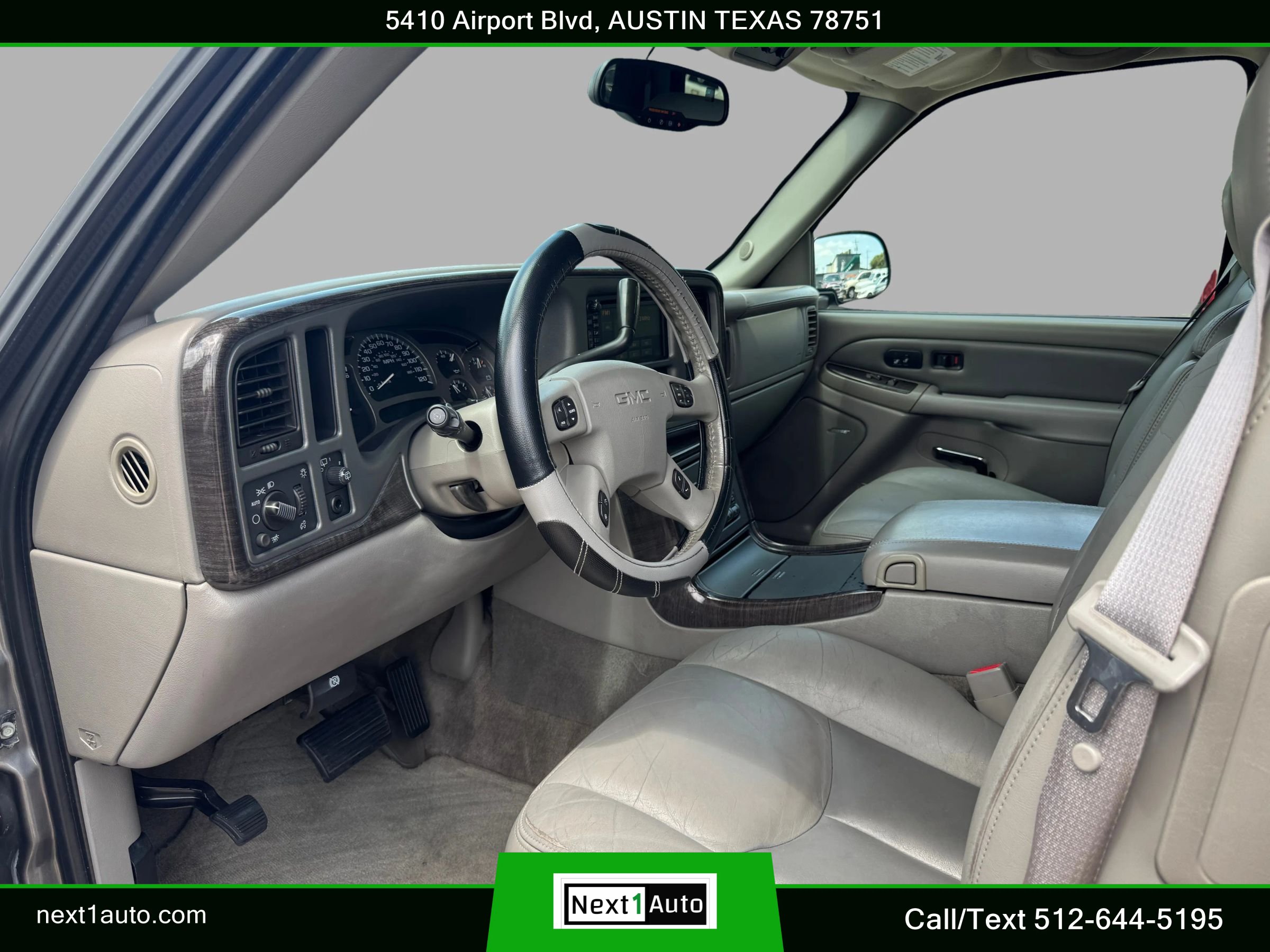 Used 2005 GMC Yukon Denali AWD/4WD image 17