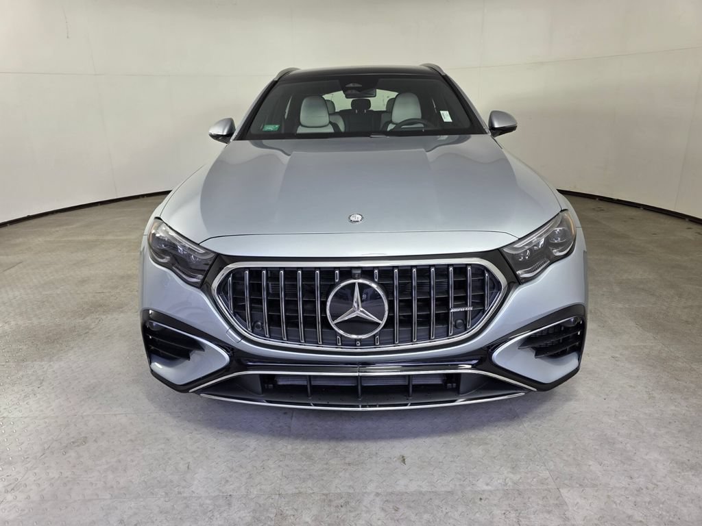 New 2026 Mercedes-Benz E 53 AMG e 4MATIC Wagon image 2