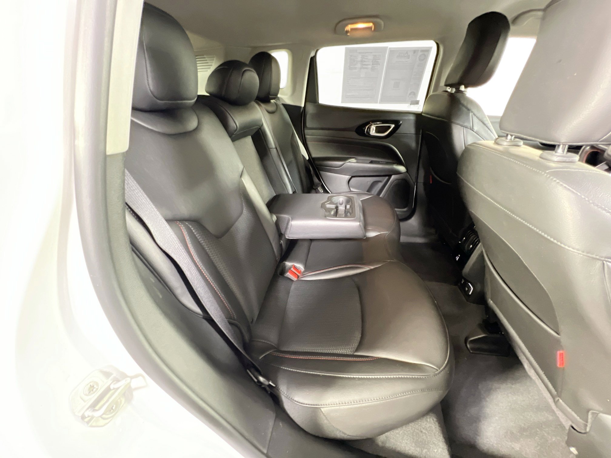 Used 2022 Jeep Compass Trailhawk w/ Trailhawk Convenience Group image 24