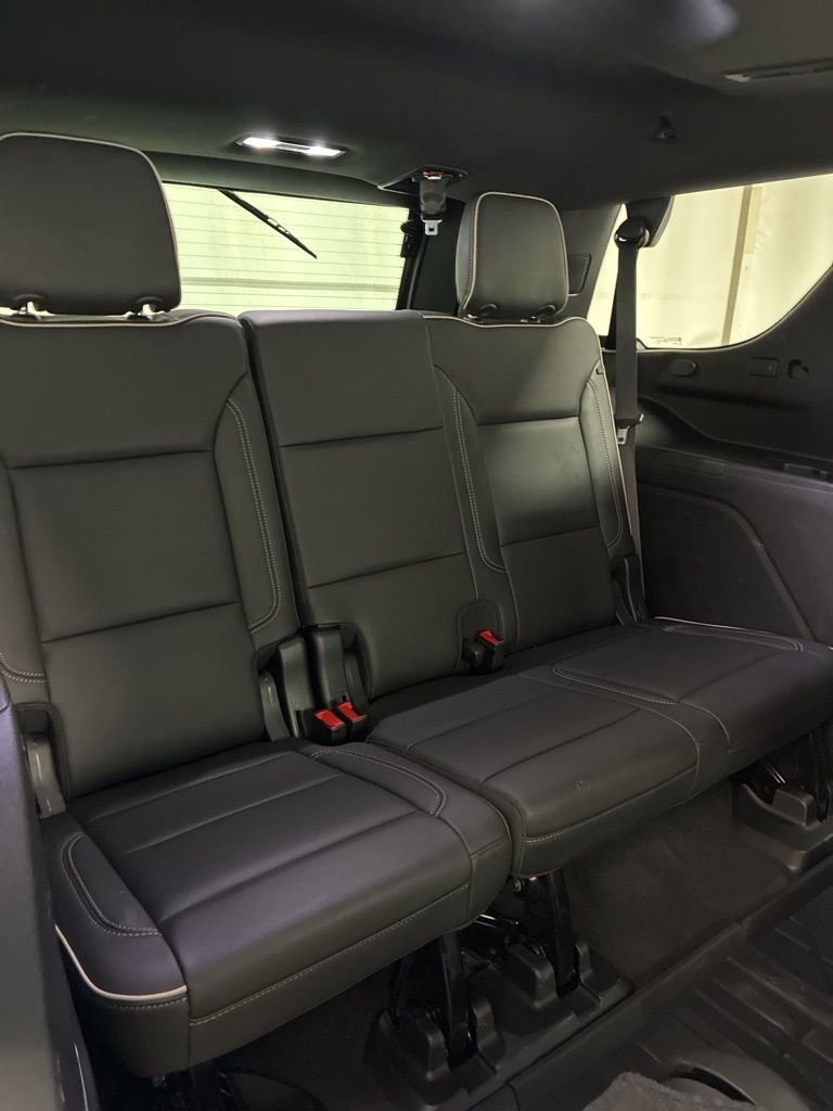 Used 2021 Chevrolet Tahoe Premier w/ Premium Package image 30