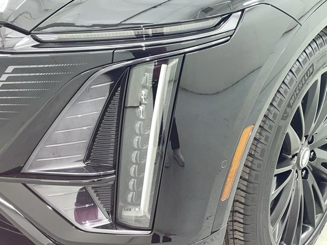 New 2026 Cadillac Lyriq V w/ LPO, Floor Liner Package image 16
