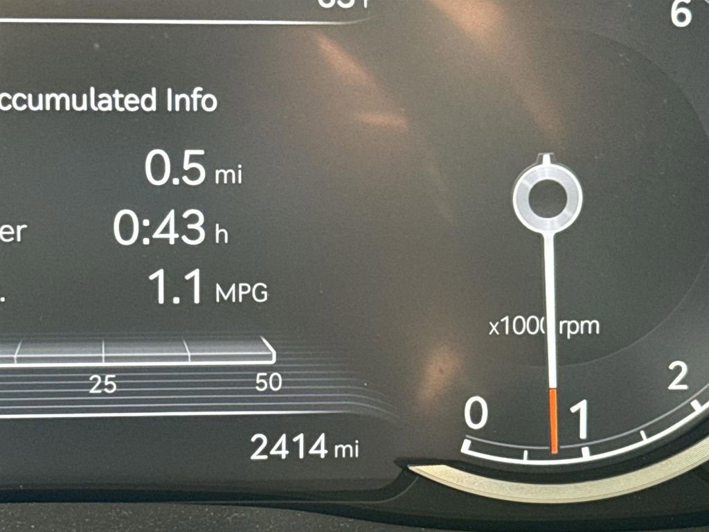 Used 2025 Genesis GV70 3.5T Sport w/ Sport Advanced Package image 11