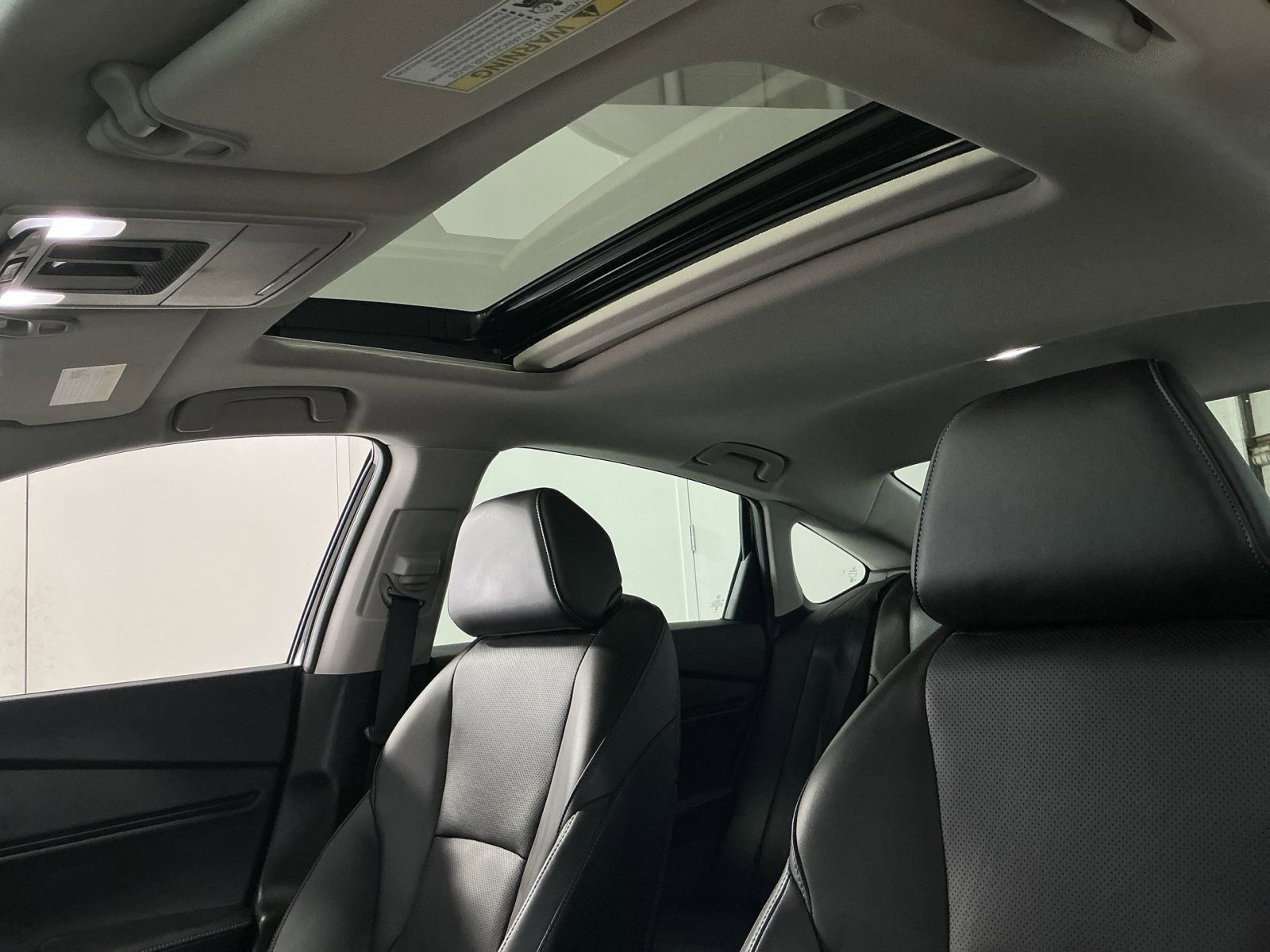 Used 2023 Honda Accord Touring image 30