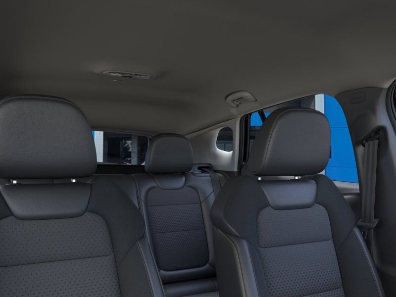 New 2026 Chevrolet Trax LT w/ Midnight Edition FWD image 24