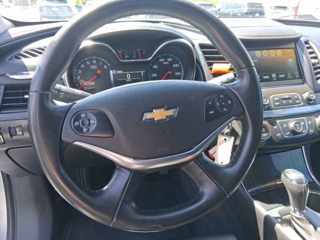 Used 2016 Chevrolet Impala LT w/ Convenience Package FWD image 15