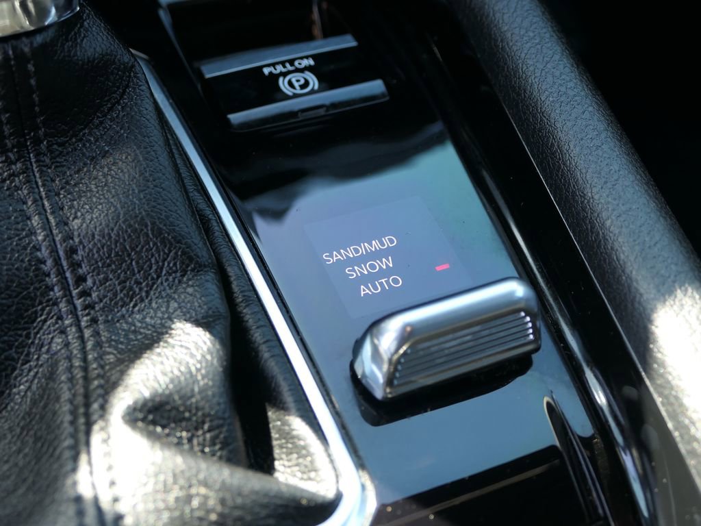 Used 2022 Jeep Compass Limited image 20