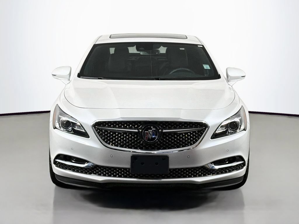 Used 2019 Buick LaCrosse Avenir w/ Driver Confidence Package II AWD/4WD image 2