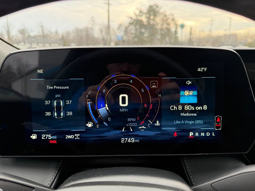 Used 2026 Chevrolet Equinox LT image 9