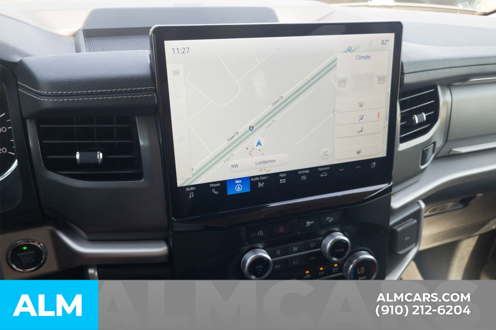 Used 2024 Ford Expedition XLT AWD/4WD image 26
