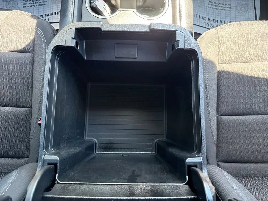 Used 2023 Chevrolet Suburban LS AWD/4WD image 31