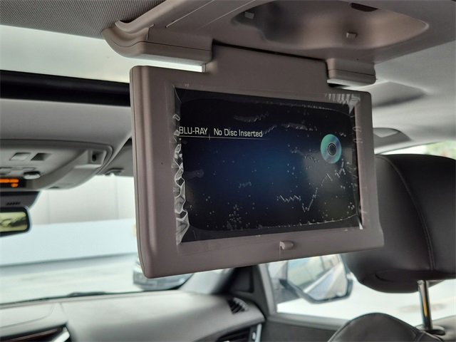 Used 2020 Cadillac Escalade ESV Premium Luxury image 23