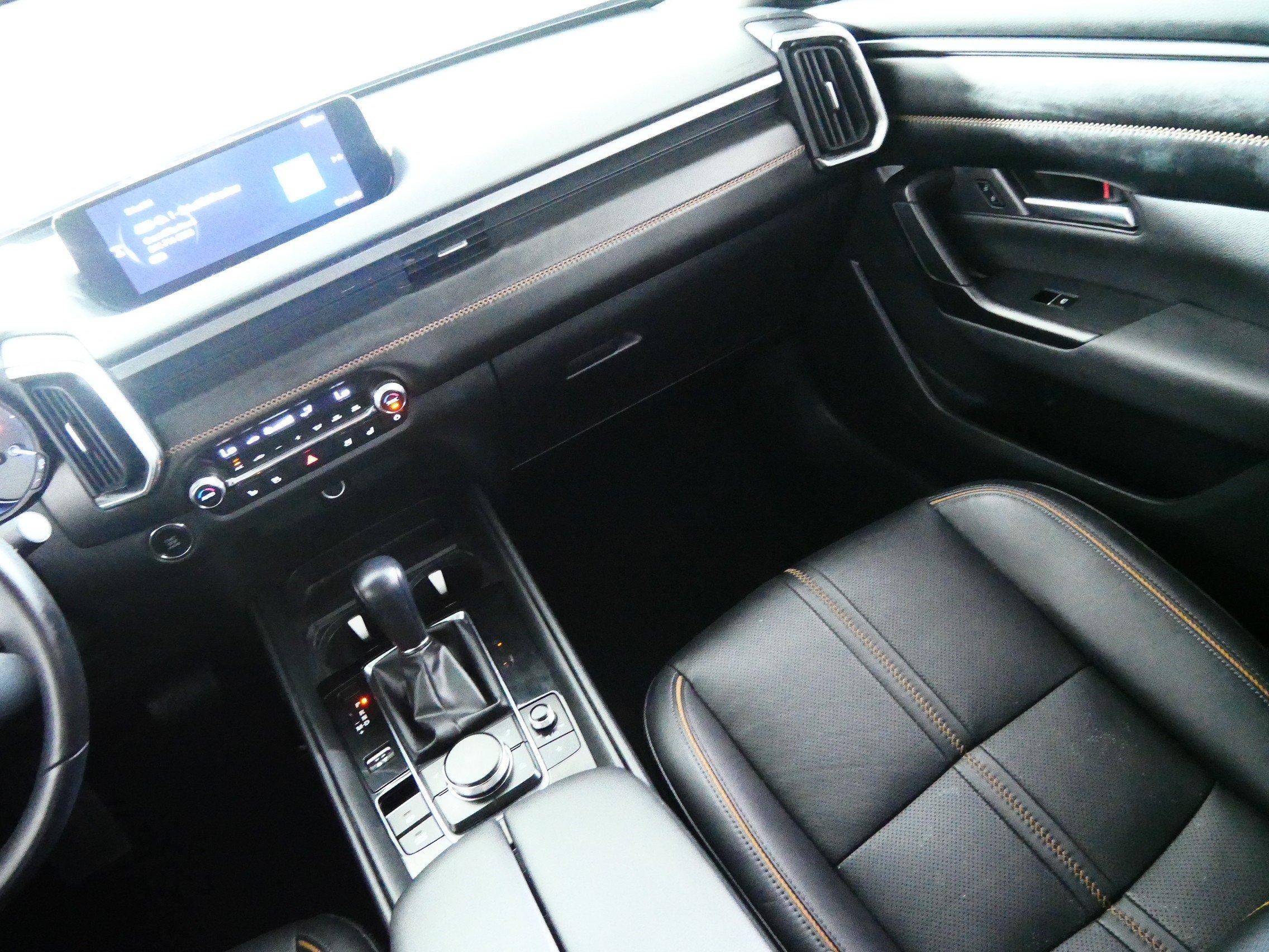 Used 2025 MAZDA CX-50 AWD 2.5 S w/ Premium Plus Pkg image 11