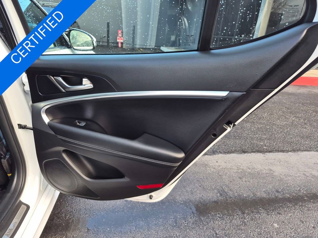 Used 2026 Genesis G70 2.5T image 22