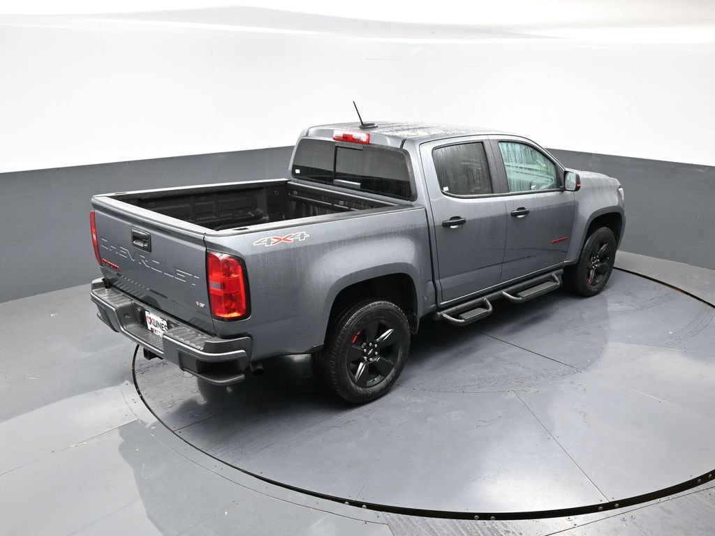 Used 2022 Chevrolet Colorado LT w/ Redline Special Edition image 13