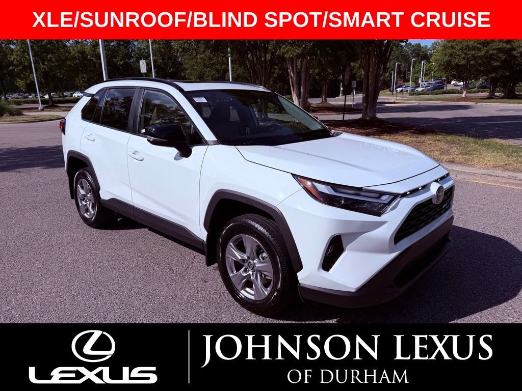 Used 2025 Toyota RAV4 XLE w/ Convenience Package FWD image 1