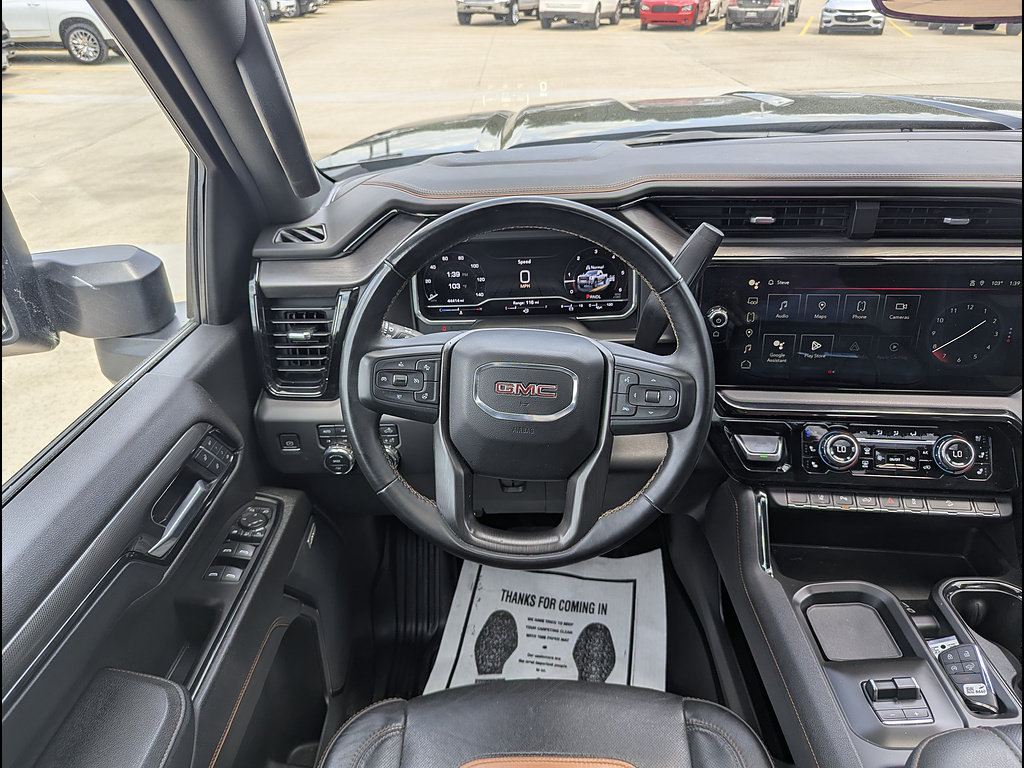 Used 2024 GMC Sierra 2500 AT4 w/ AT4 Premium Plus Package AWD/4WD image 3