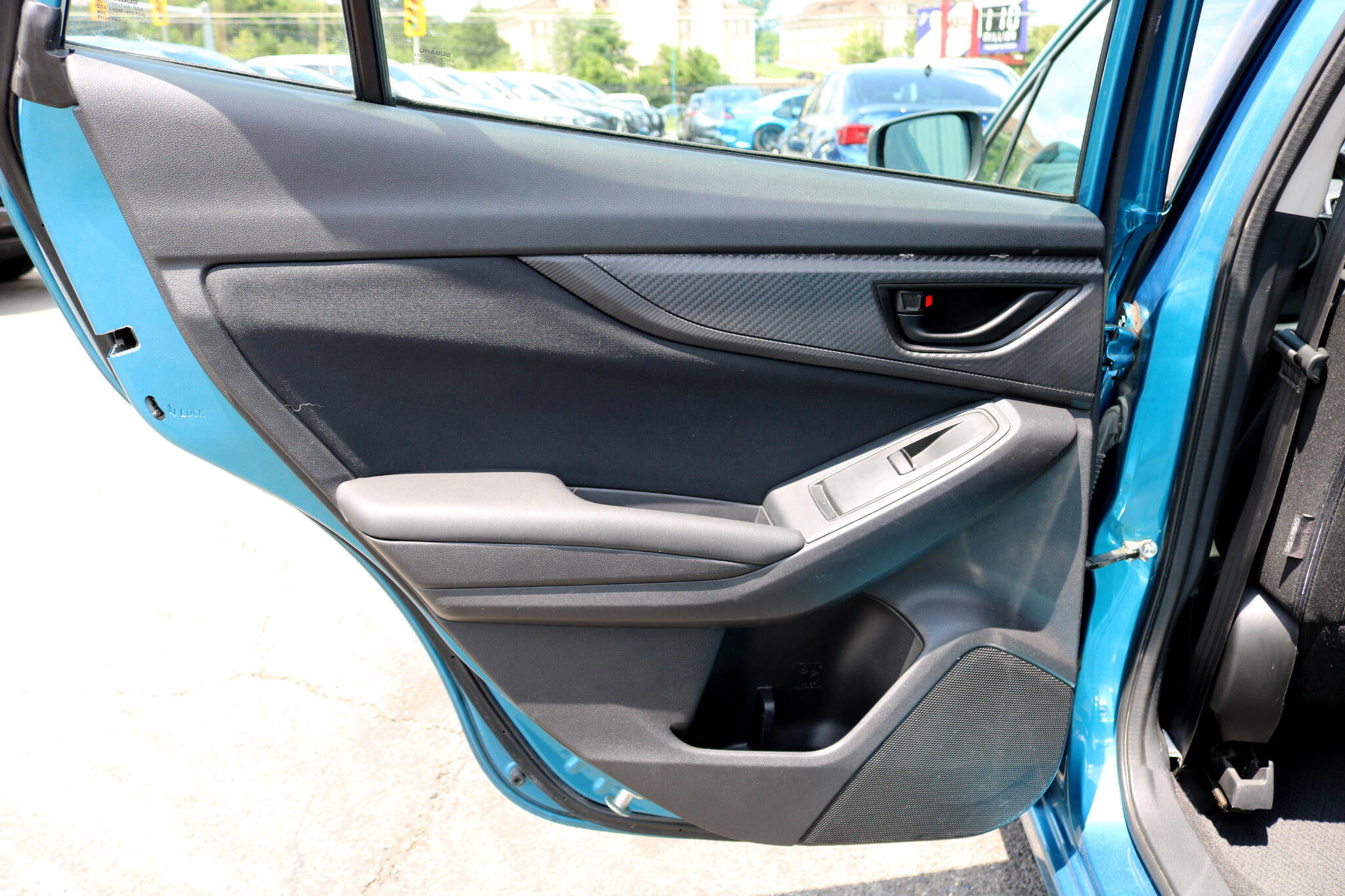 Used 2017 Subaru Impreza 2.0i image 29