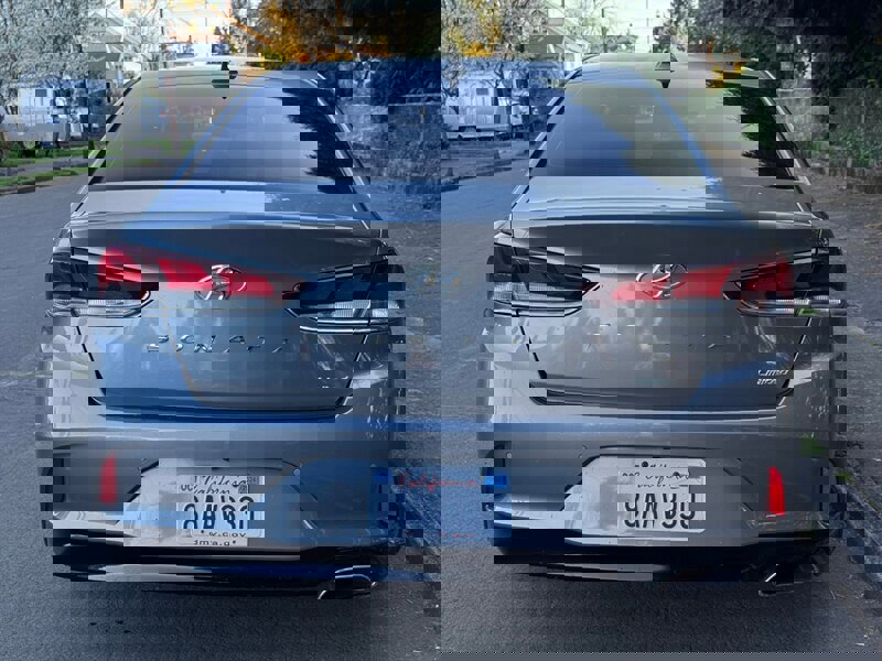 Used 2018 Hyundai Sonata Limited w/ Limited Ultimate Package 03 image 5