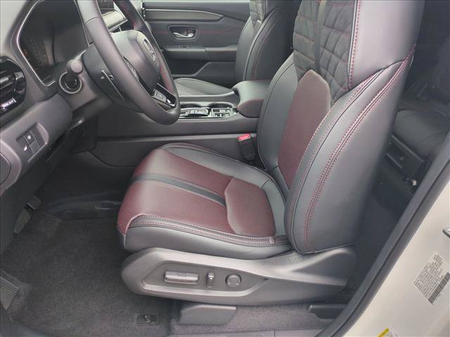 New 2026 Honda Pilot Black Edition image 4