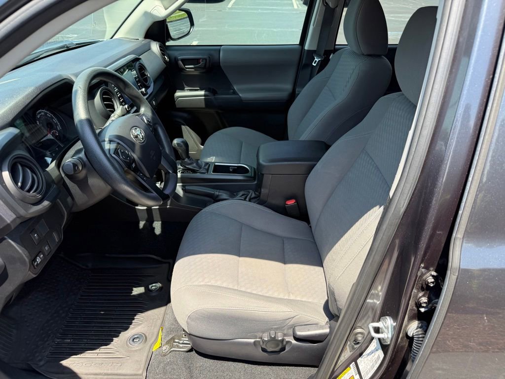 Certified 2021 Toyota Tacoma SR AWD/4WD image 12