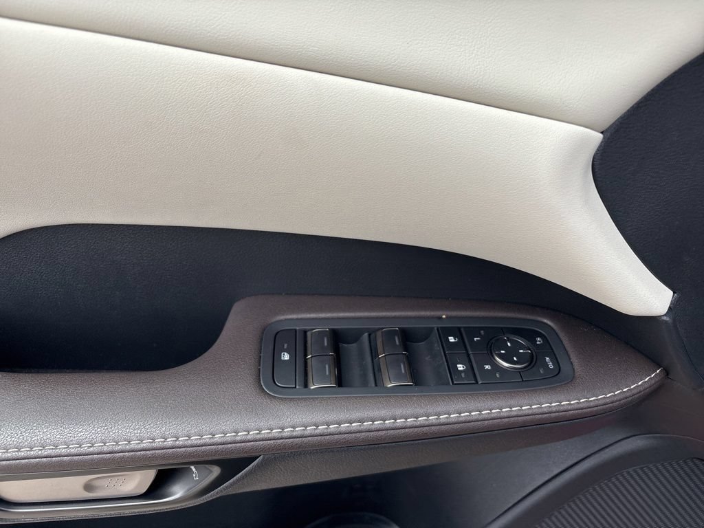 Certified 2025 Lexus RX 350 FWD image 12