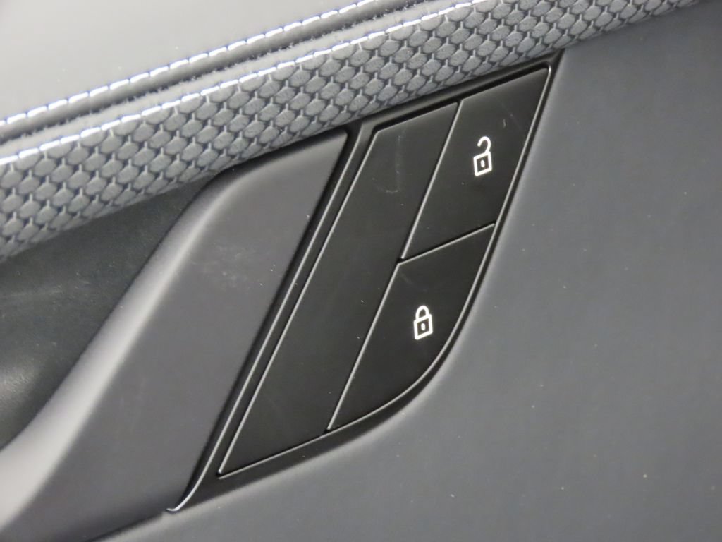 Certified 2026 Porsche 911 GT3 RWD image 34
