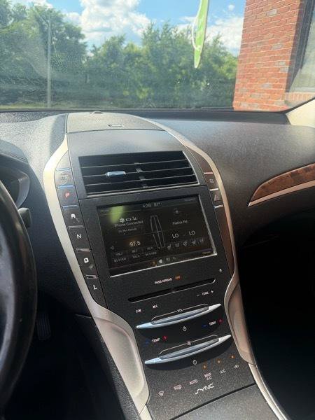 Used 2016 Lincoln MKZ Hybrid w/ Equipment Group 600A Reserve FWD image 13