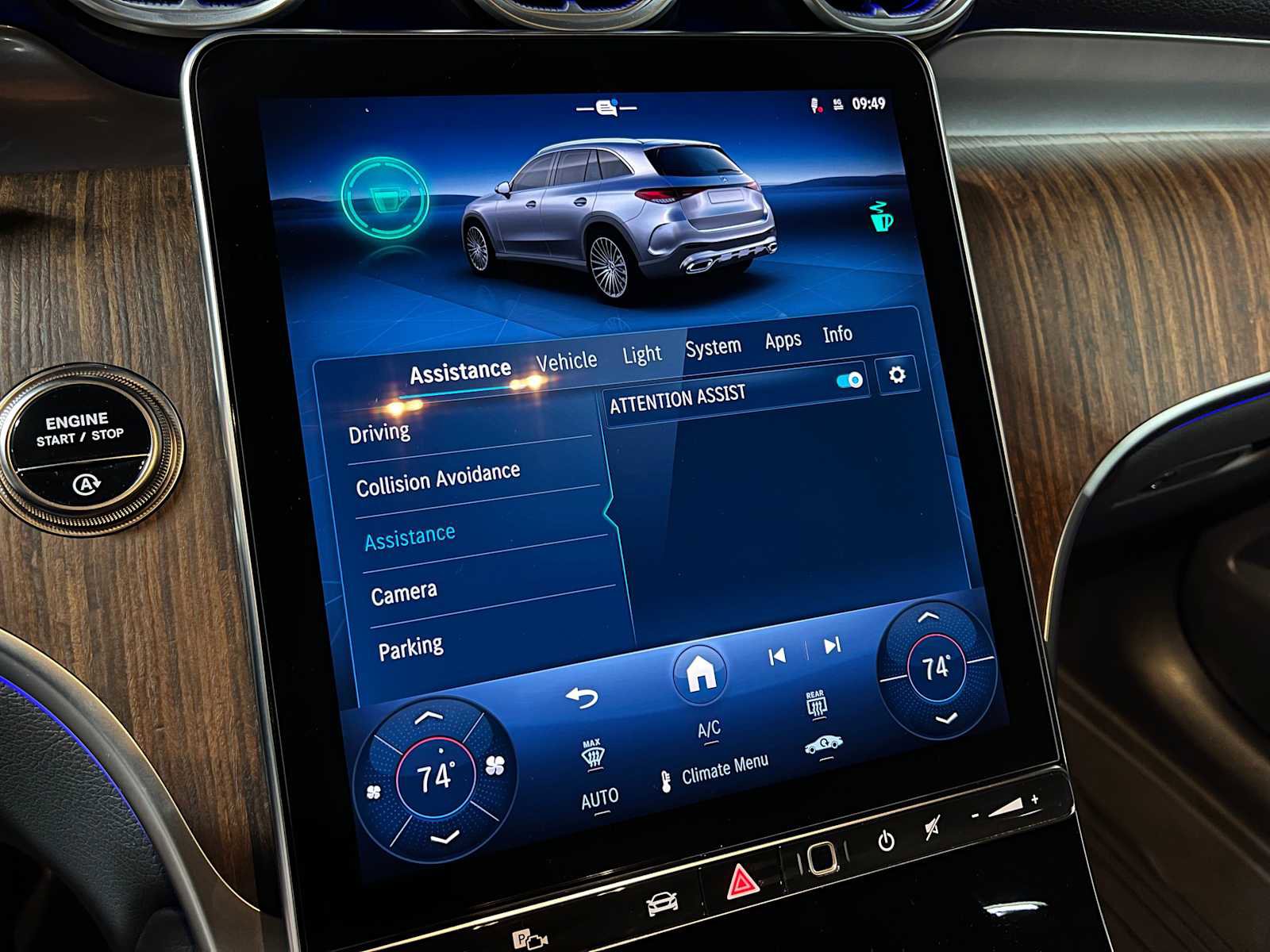 Certified 2025 Mercedes-Benz GLC 300 4MATIC image 40