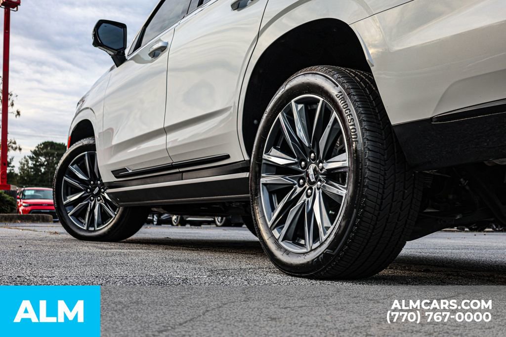 Used 2024 Cadillac Escalade Sport Platinum image 17