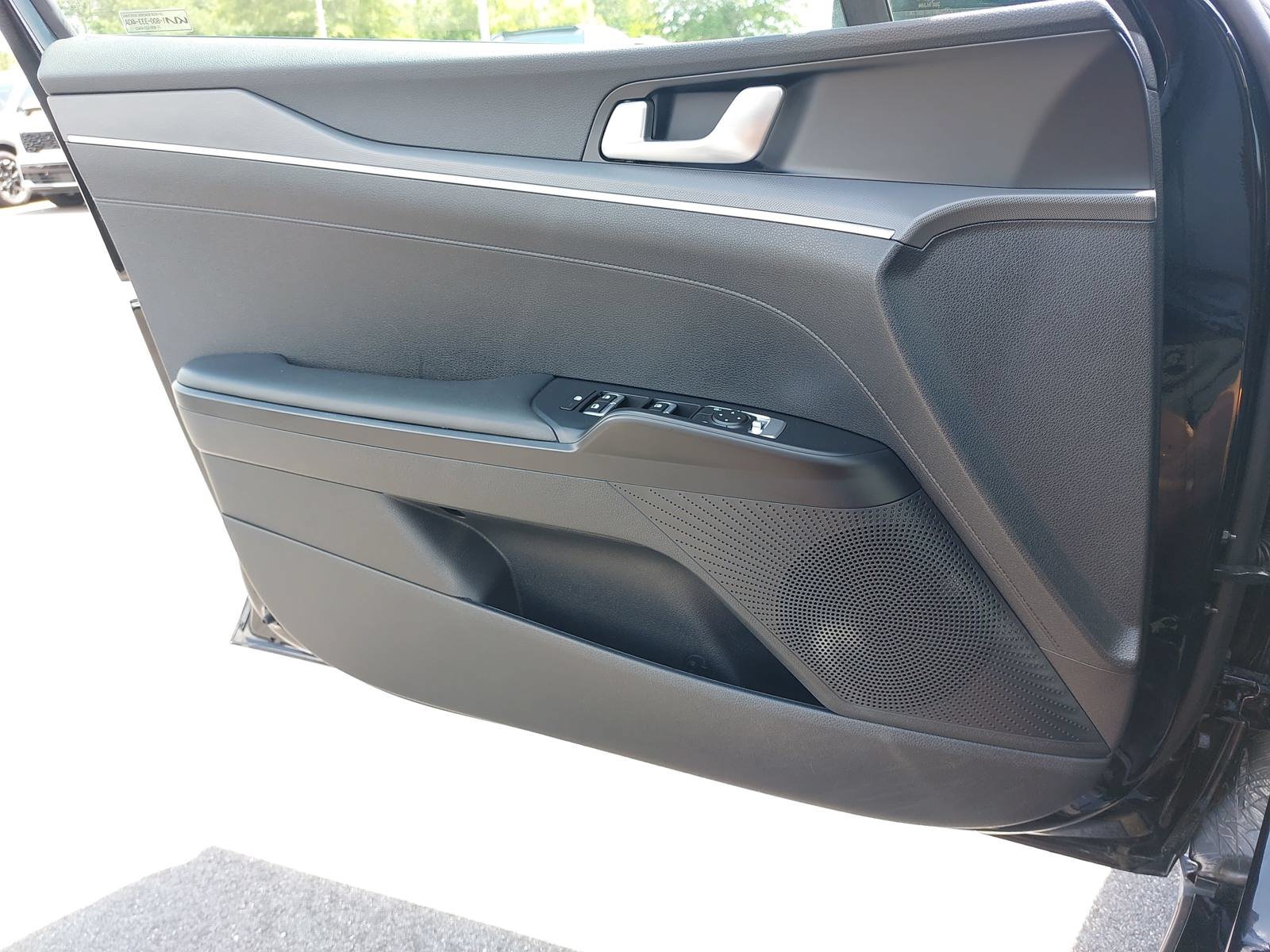 Used 2022 Kia K5 LXS FWD image 28