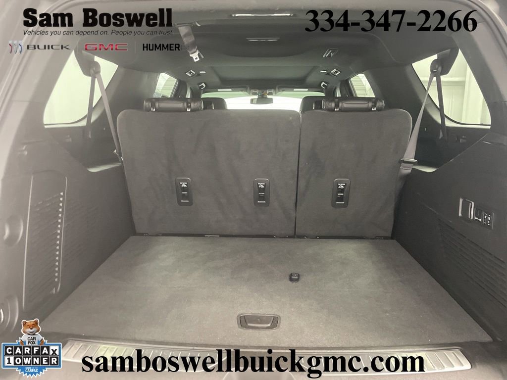 Used 2022 Chevrolet Suburban RST w/ Sport Performance Package AWD/4WD image 31