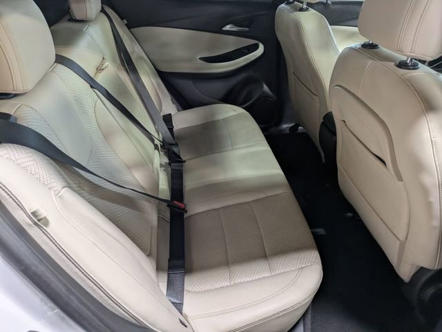 Certified 2022 Buick Encore GX Essence w/ Advanced Technology Package image 27