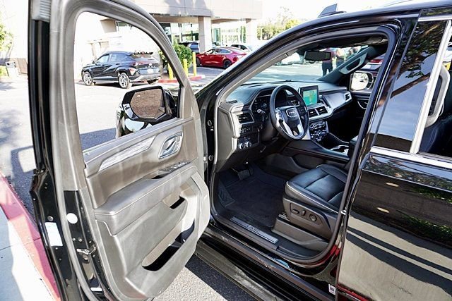 Used 2024 GMC Yukon SLT RWD image 36