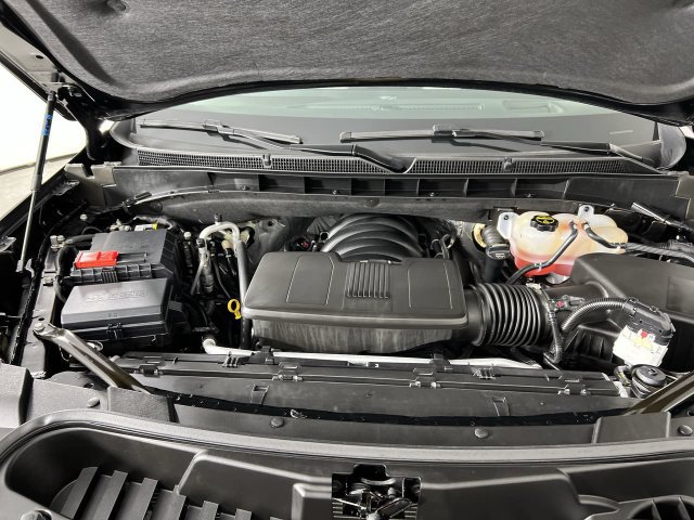 Certified 2025 Cadillac Escalade Sport Platinum AWD/4WD image 31