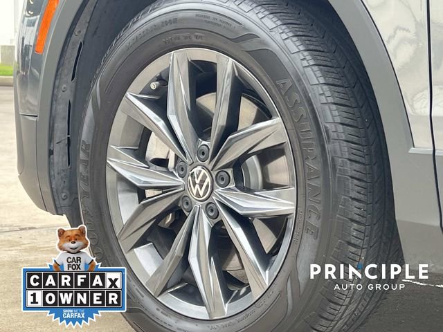 Used 2022 Volkswagen Tiguan SE FWD image 7