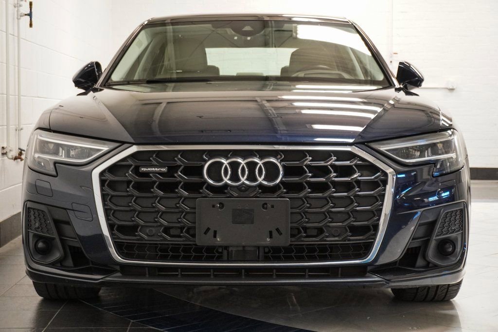 Used 2022 Audi A8 L 3.0T w/ Luxury Package AWD/4WD image 12