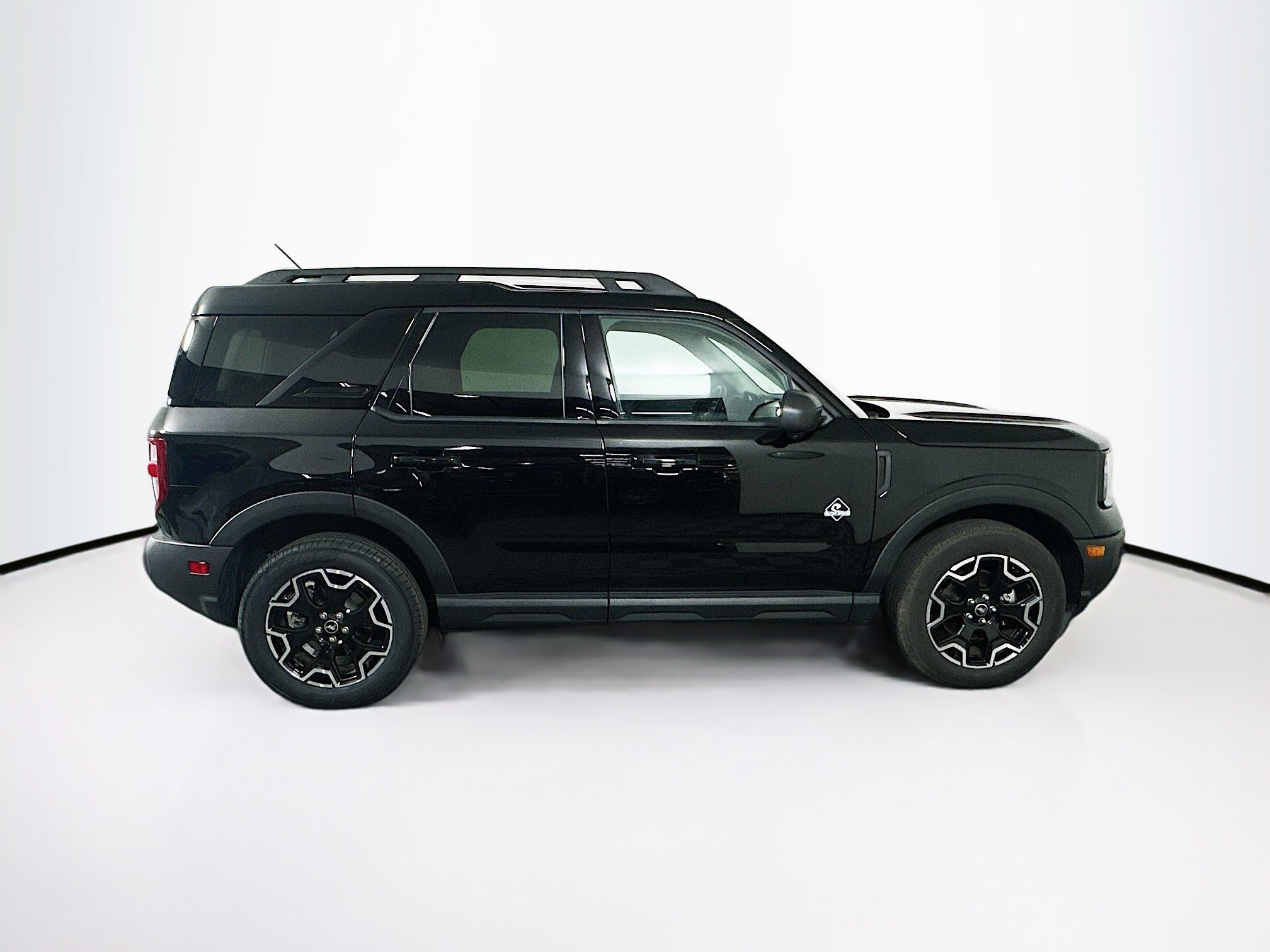 Used 2025 Ford Bronco Sport Outer Banks w/ Outer Banks Tech Package+ AWD/4WD image 10