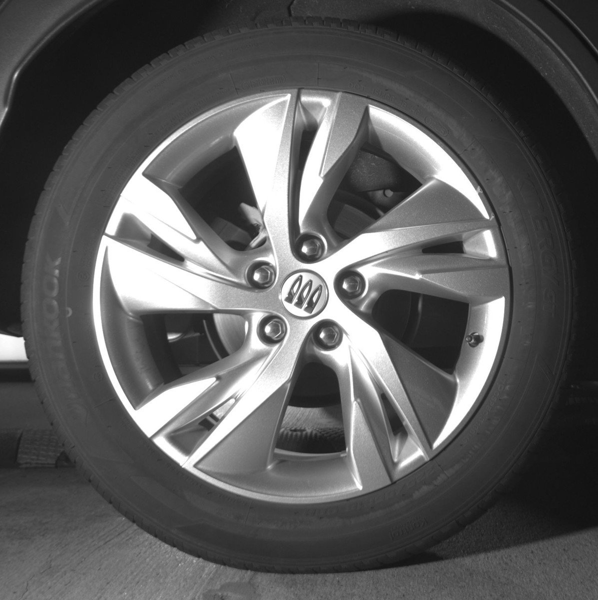 Used 2025 Buick Encore GX Preferred AWD/4WD image 15