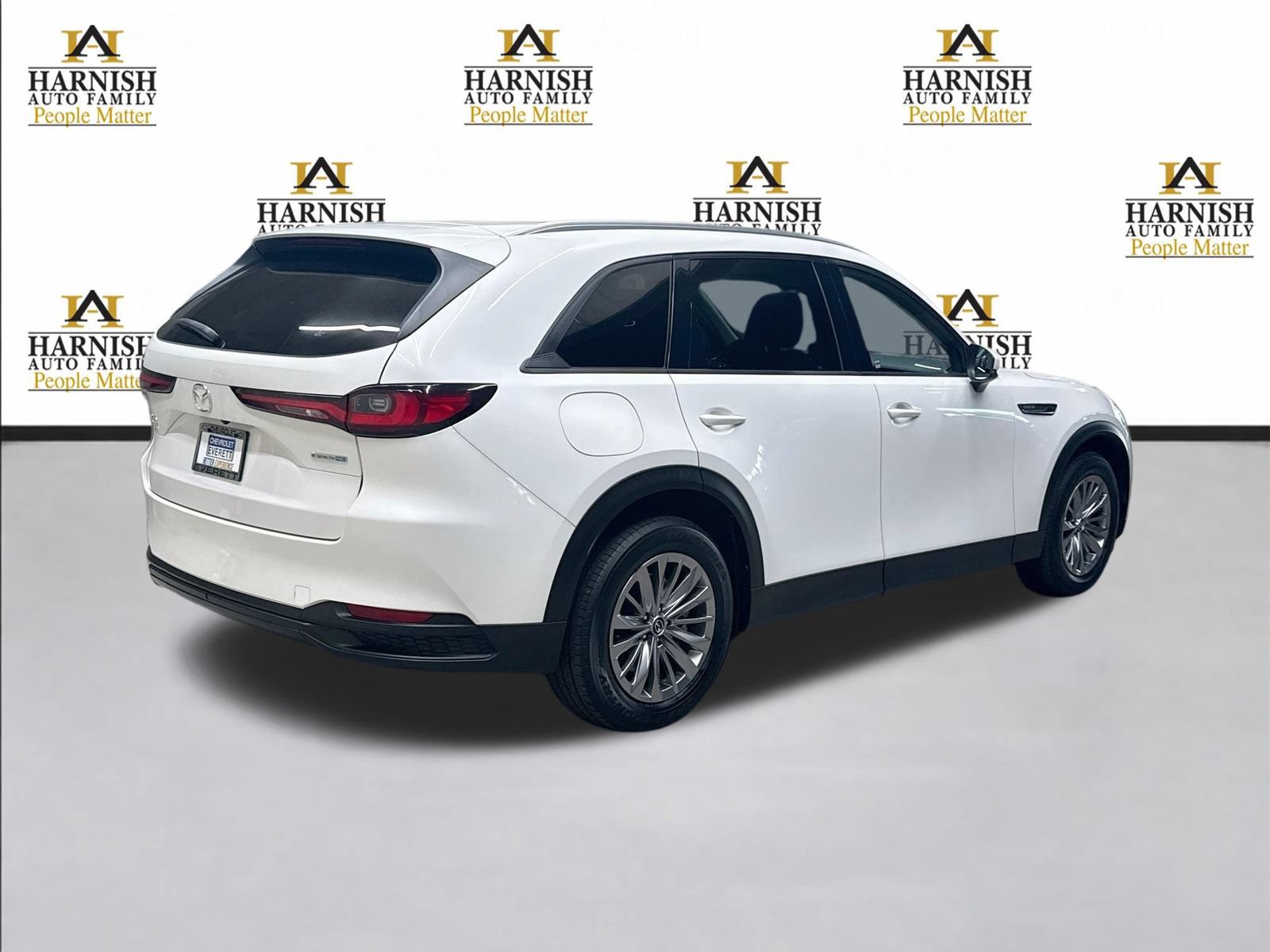 Used 2024 MAZDA CX-90 Plug-In Hybrid w/ Preferred AWD/4WD image 5