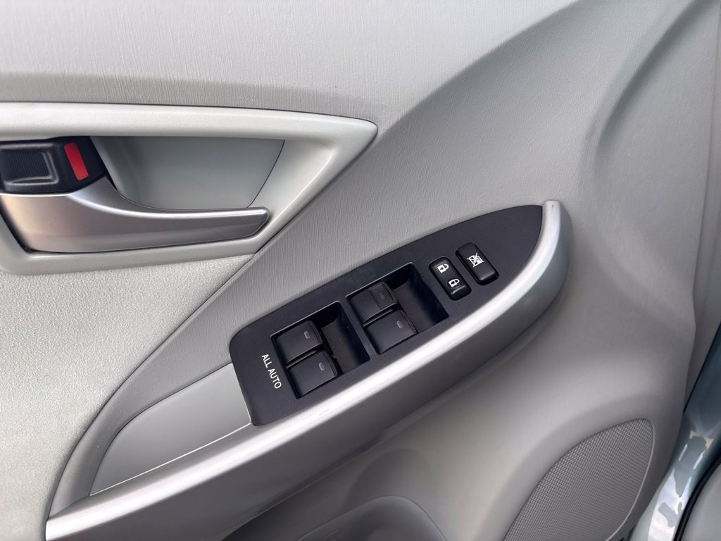Used 2015 Toyota Prius Two FWD image 25