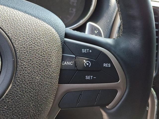 Used 2017 Jeep Grand Cherokee Limited AWD/4WD image 27