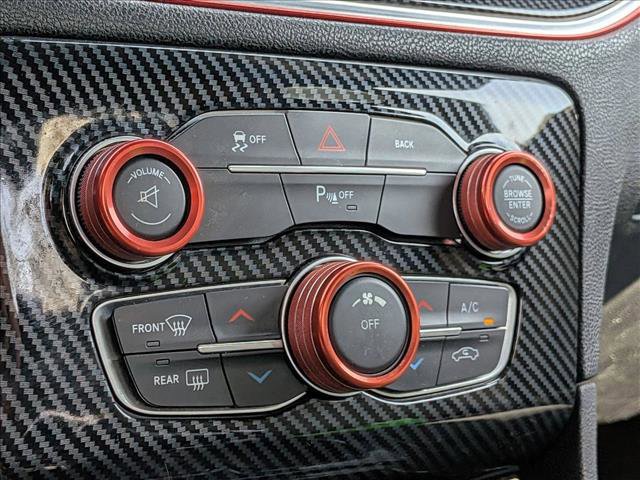 Used 2015 Dodge Charger SE w/ Popular Equipment Group image 7