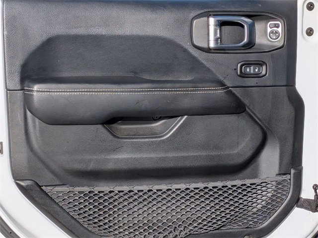 Certified 2018 Jeep Wrangler Unlimited Sahara image 13