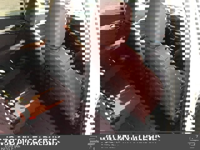 New 2025 Buick Envision Sport Touring image 28