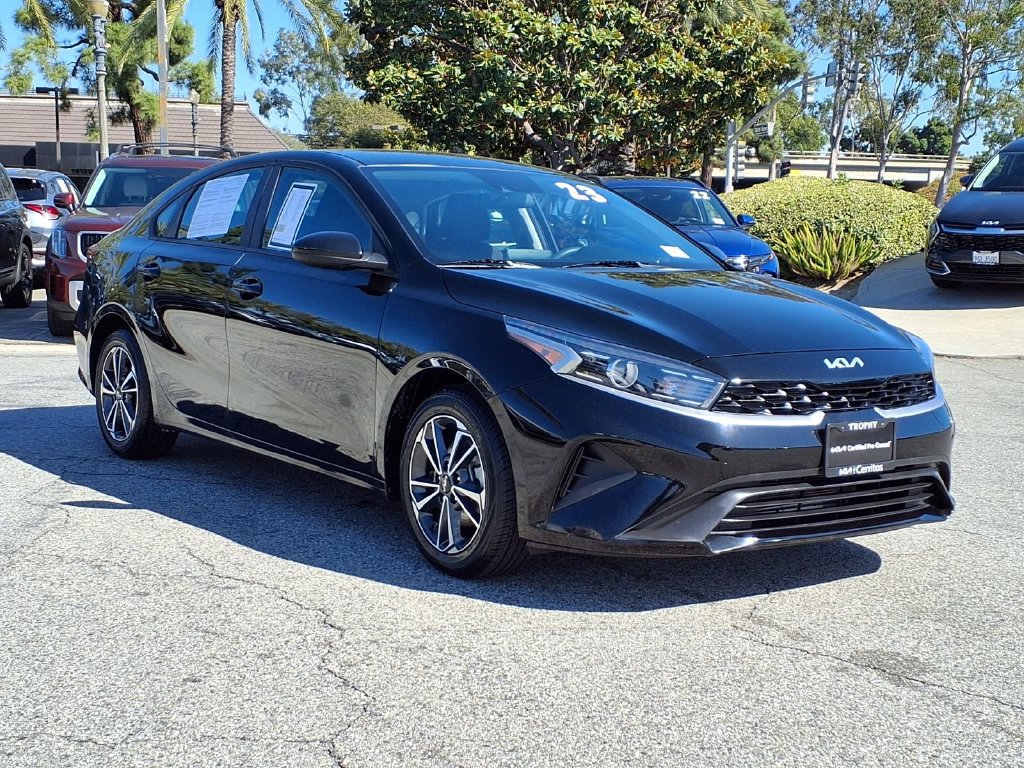 Certified 2023 Kia Forte LXS FWD image 7