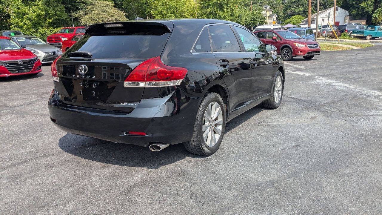 Used 2015 Toyota Venza LE AWD/4WD image 16